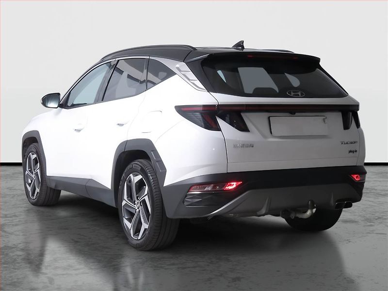 Hyundai Tucson (2023) 1.6 T-GDI PHEV - fotka 4 z 19