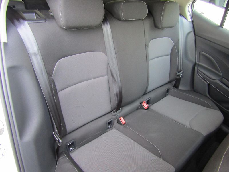 Škoda Fabia IV Selection 1.0 MPI /59 kW - fotka 28 z 30