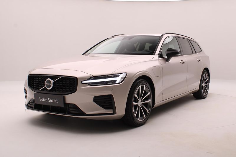 Volvo V60 T6 AWD PLUG-IN DARK PLUS CZ - fotografie inzerátu