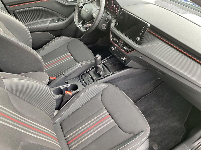 Škoda Scala (2025) 1.0 TSI Monte Carlo - fotka 8 z 33