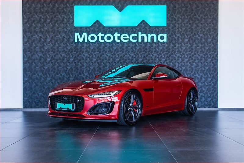 Jaguar F-Type (2024) 575 V8 Kompressor - fotka 2 z 20