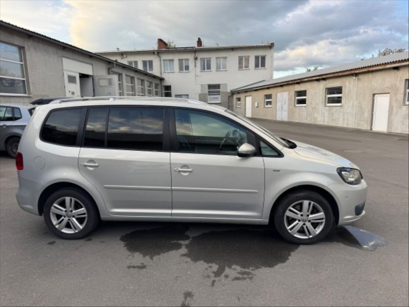 Volkswagen Touran 1,4 TSi 110kW CNG DSG - fotka 8 z 18