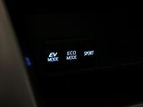 Toyota RAV4 2,5 HEV 114kW Executive 4WD - náhled 31