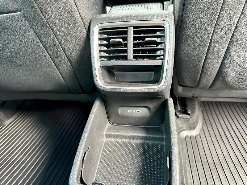 Škoda Octavia (2024) 1.5 TSI 110kW MHEV Top Selecti - fotka 22 z 25