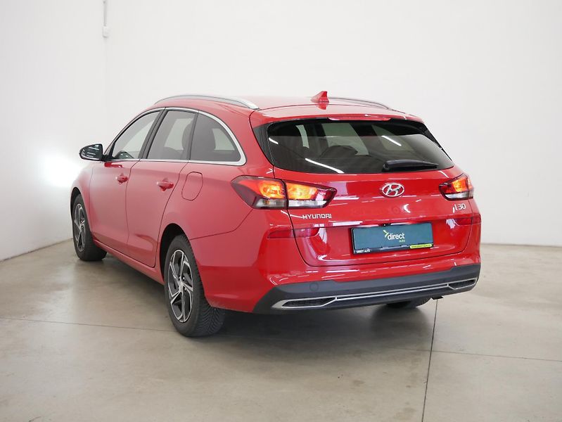 Hyundai i30 - fotka 4 z 6