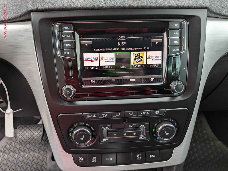 Škoda Yeti (2016) 1.2 TSi, ČR, Ambition, DSG - fotka 11 z 14