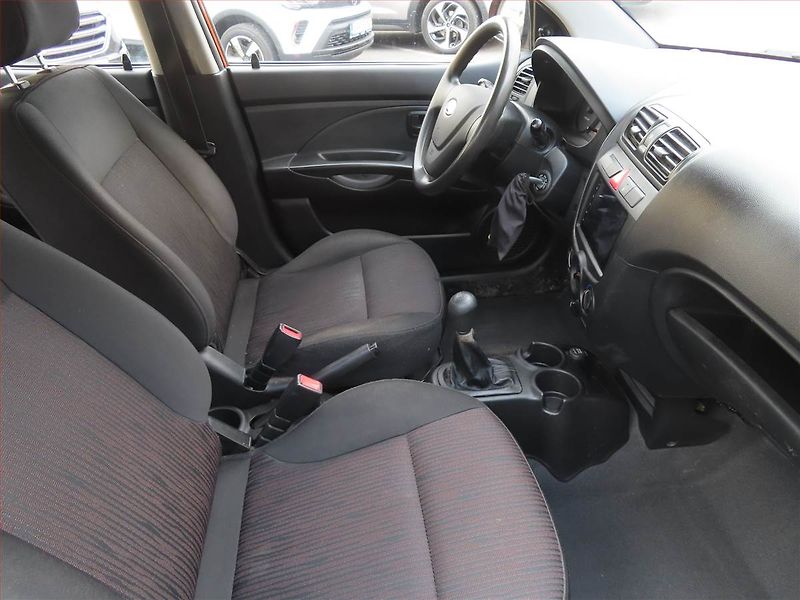 Kia Picanto (2011) 1.0 CVVT, Serv.kniha, po STK - fotka 9 z 15