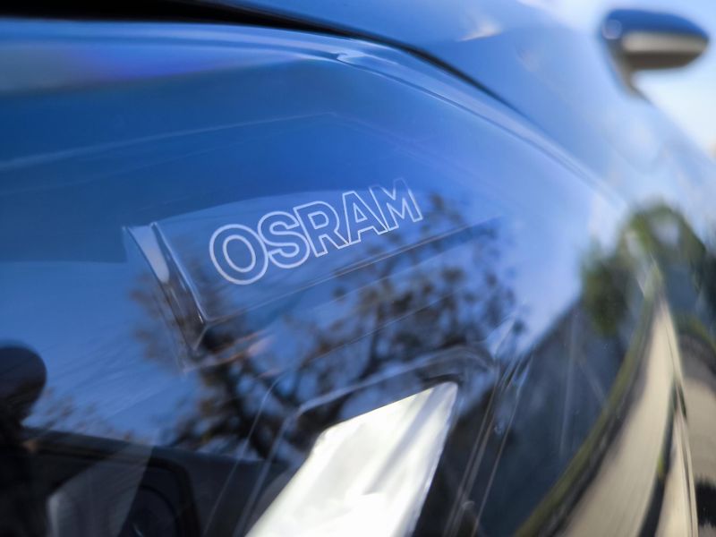 Volkswagen Golf 7 1,4TSI 90kW LED OSRAM 8xALU - fotka 17 z 82