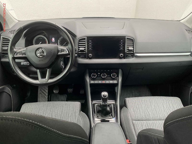 Škoda Karoq (2019) 1.5 TSi, Style, TZ, LED, navi - fotka 8 z 17