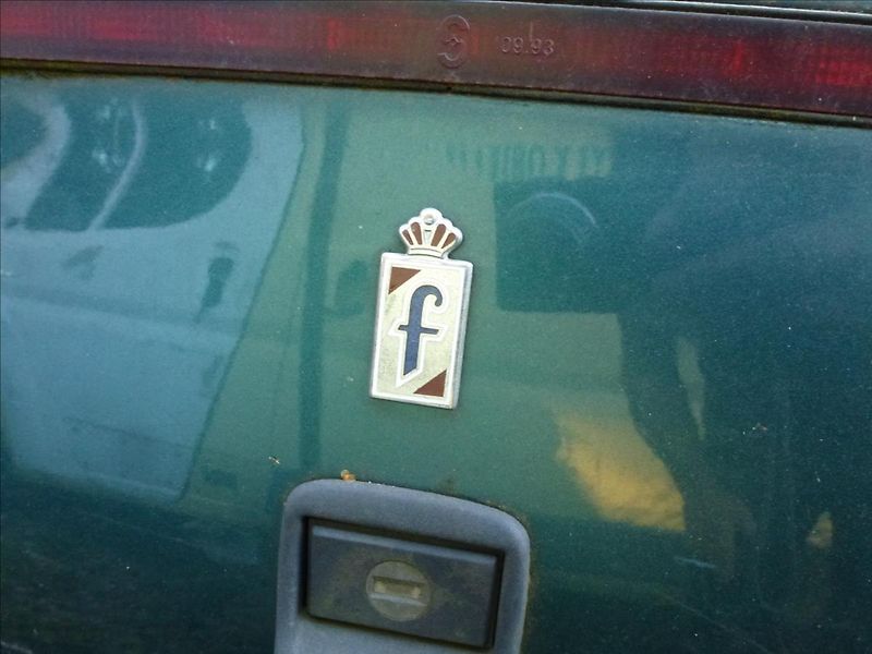 Peugeot 306 1,8 El.střecha, Klimatizace  C - fotka 8 z 12