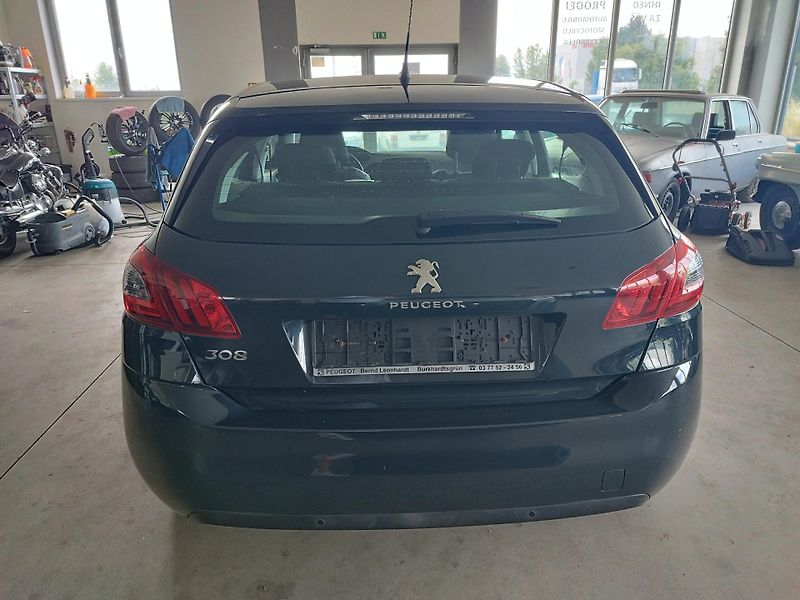 Peugeot 308 (2018) 1,2I,81KW,1.ROK ZÁRUKA,NAJ.54t - fotka 8 z 36