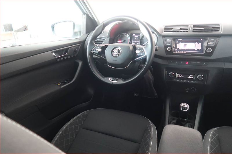 Škoda Fabia (2022) 1.0 TSI, ČR,1.maj, Serv.kniha - fotka 7 z 17