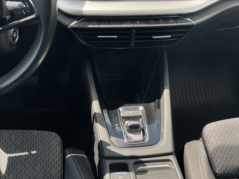 Škoda Octavia 1,5 TSI DSG Ambition Plus - fotka 13 z 23