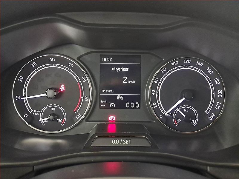 Škoda Scala (2023) Style 1.0 TSI, ČR,1.maj - fotka 11 z 16