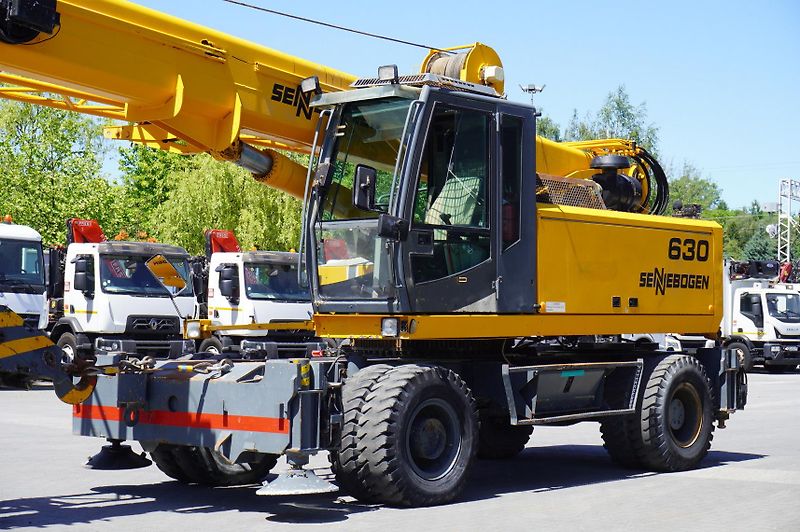 Sennebogen (2007) 630 rough terrain crane / 30m - fotka 14 z 24