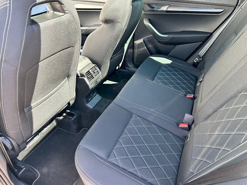 Škoda Karoq (2025) 1.5 TSI 110kW Sportline DSG - fotka 22 z 27