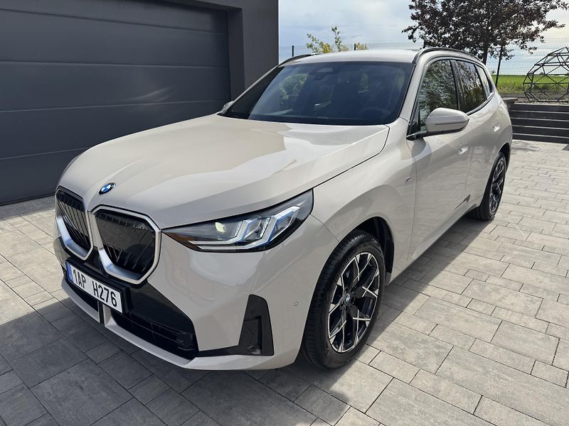 BMW X3 (2025) 20d Xdrive, M-paket, Záruka - fotka 1 z 33