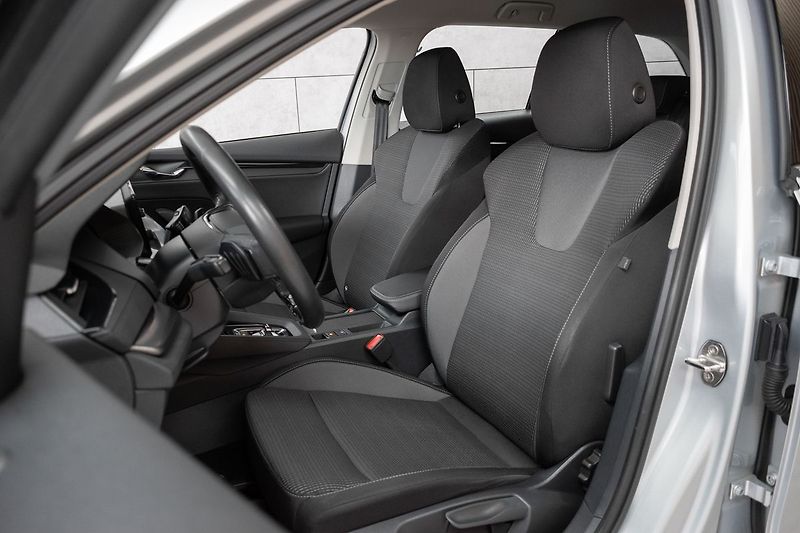 Škoda Octavia 2.0 TDI 110kW 4x4*TAŽNÉ*DPH*ČR - fotka 12 z 39