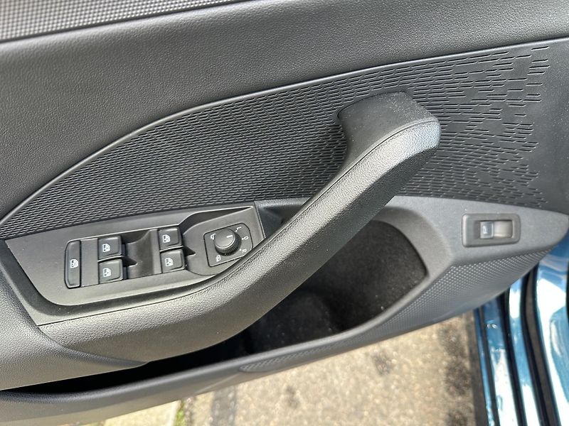Škoda Octavia (2023) Škoda Octavia IV 2.0tdi DSG - fotka 12 z 38