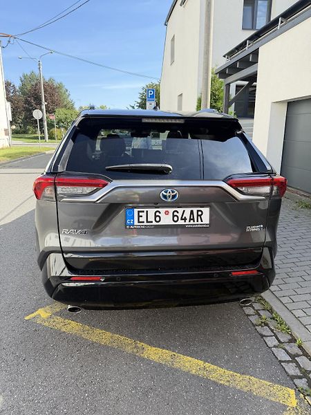Toyota RAV4 (2021) 2,5 PHEV, Záruka - fotka 3 z 10