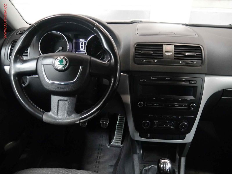 Škoda Yeti (2010) 1.4 TSI, ČR, autoAC - fotka 13 z 15