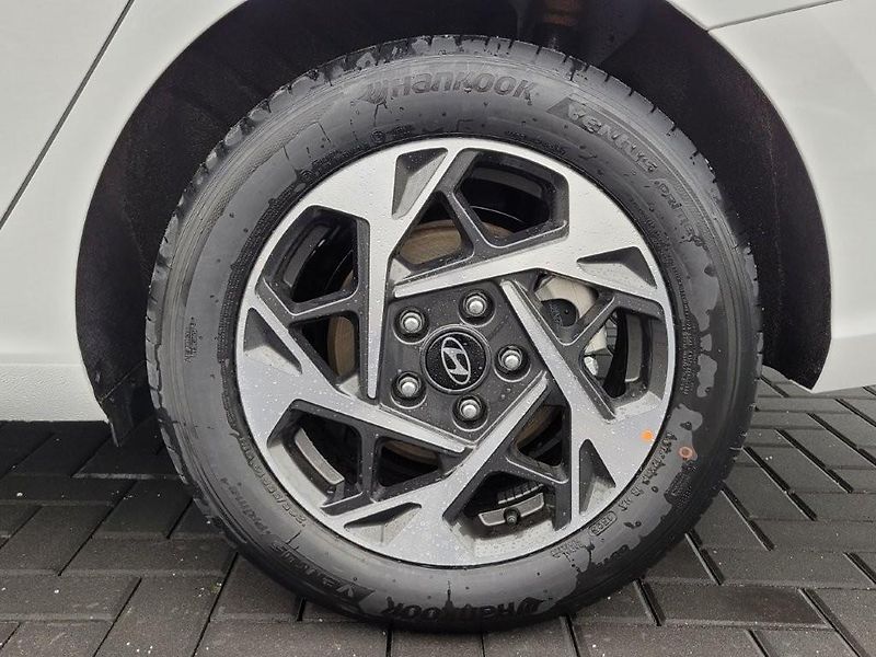 Hyundai i30 (2026) WG 1.0 T-GDI 85kW MT SMART  - fotka 26 z 26