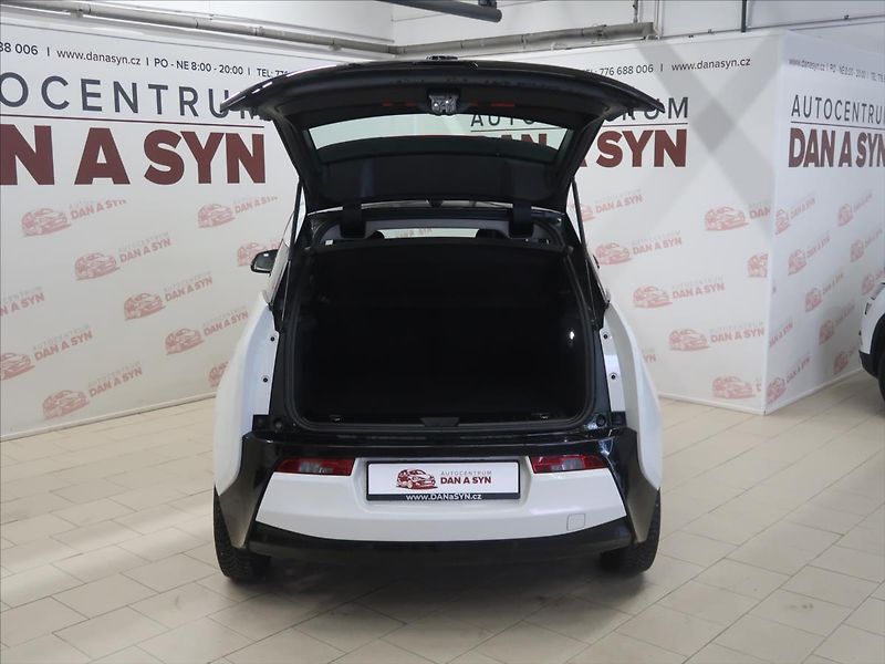 BMW i3 0,7 REX 60AH 125KW - fotka 7 z 32