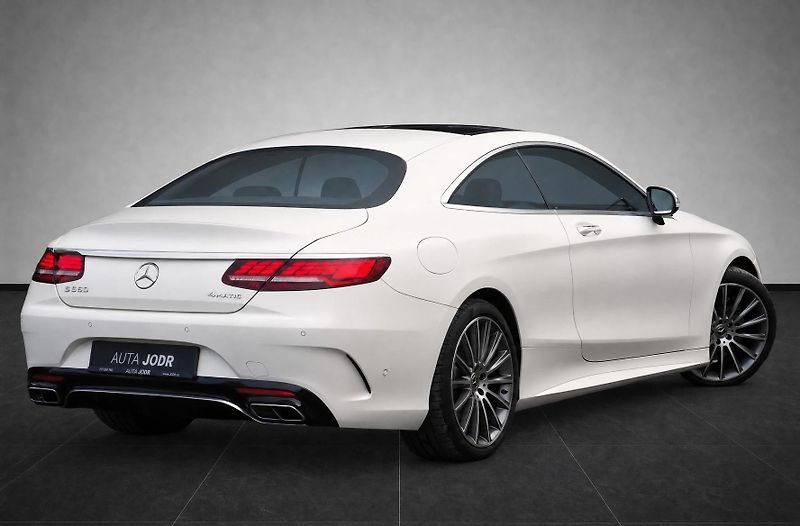 Mercedes-Benz Třídy S S560 Coupe 4Matic, ČR, Masáže - fotka 5 z 38