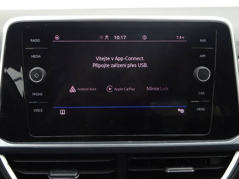Volkswagen T-Roc (2022) 1,5 TSi/ 110kW DSG Style - fotka 11 z 27