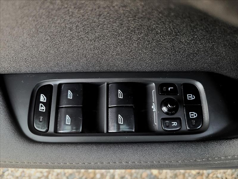 Polestar 2 Zálohováno!300kw,AWD,MATRIX,SO - fotka 29 z 40