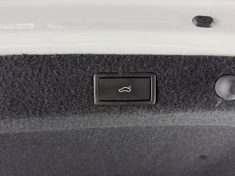 Škoda Octavia (2025) DSG 1.5TSI 110kW Top Selection - fotka 27 z 29