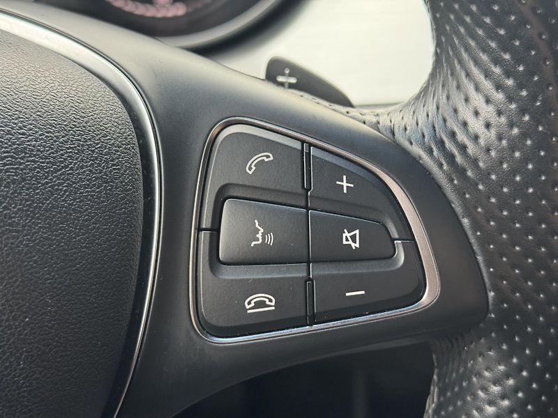 Mercedes-Benz Třídy X (2020) 350d 190kW, 4Matic, RZV - fotka 24 z 39