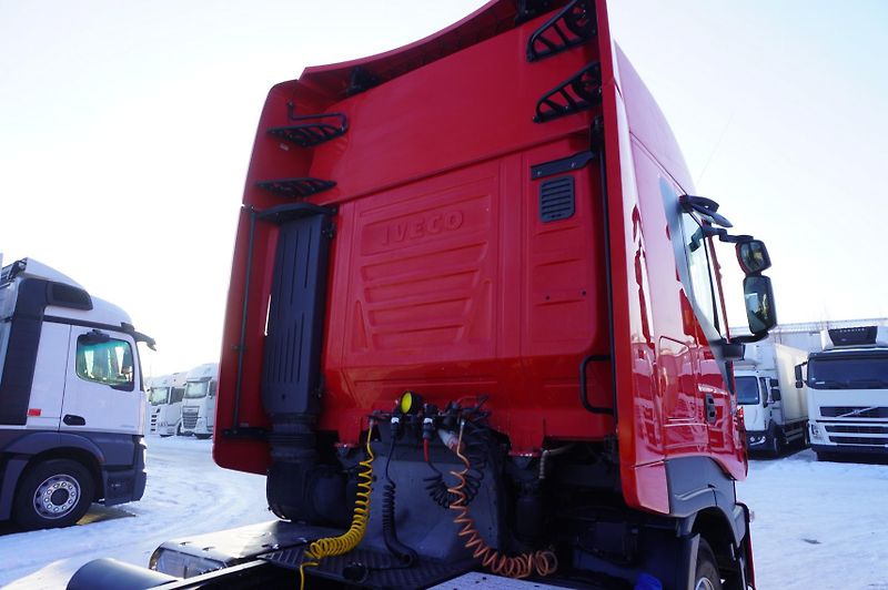 Iveco Stralis (2015) 460 E6 tractor unit  - fotka 10 z 28