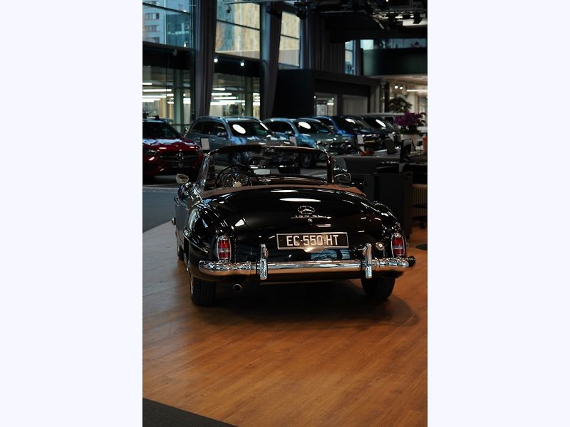 Mercedes-Benz 190 SL (W121) - fotka 5 z 14
