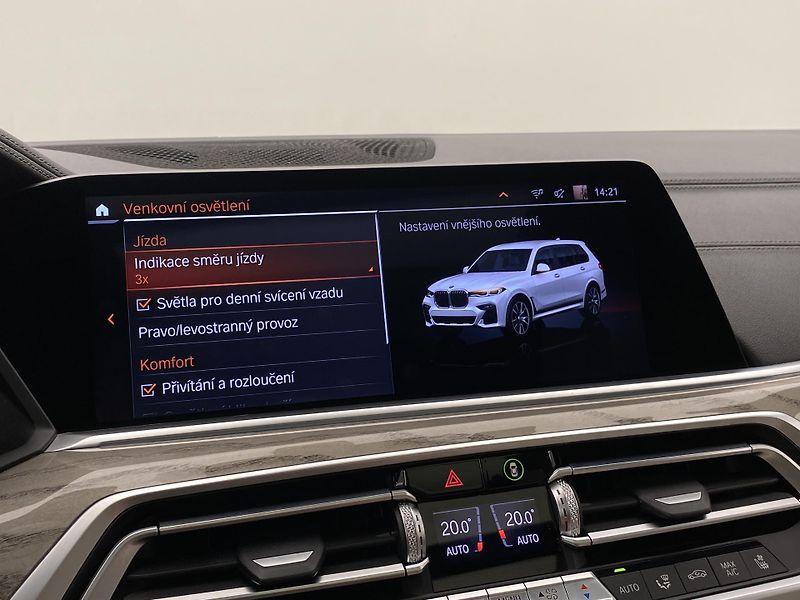 BMW X7 xDRIVE 30d M-PAKET CZ 6míst - fotka 59 z 88