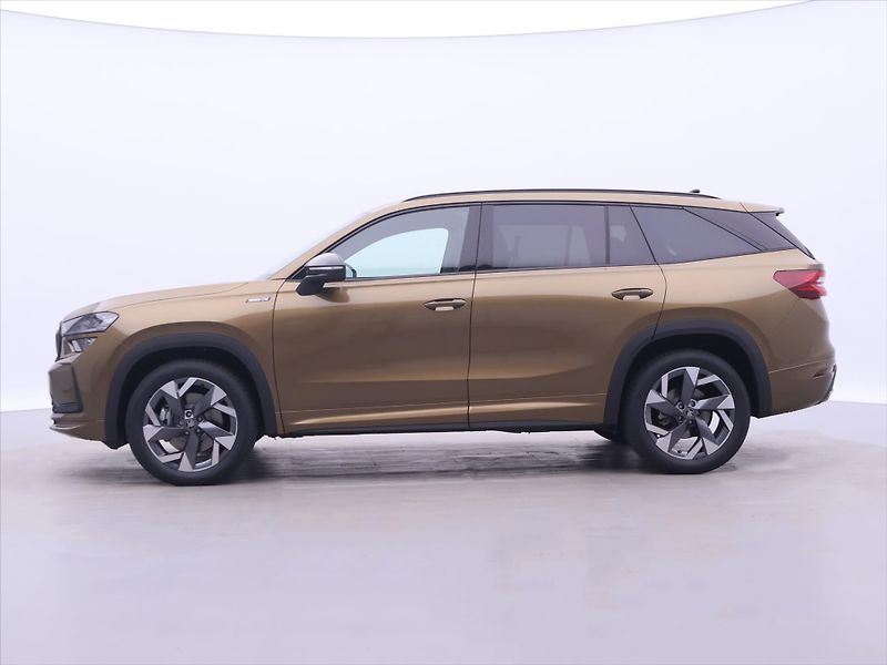 Škoda Kodiaq 2,0 2.0 TDI Sportline 4x4 DSG - fotka 4 z 35