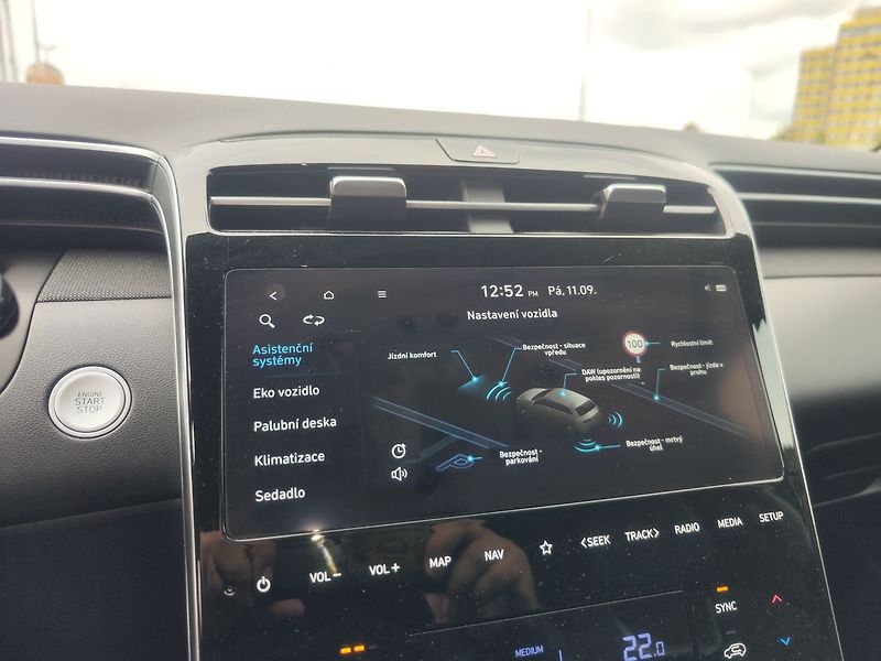 Hyundai Tucson 1.6 T-GDI/196kW Style PRM PHEV - fotka 22 z 41