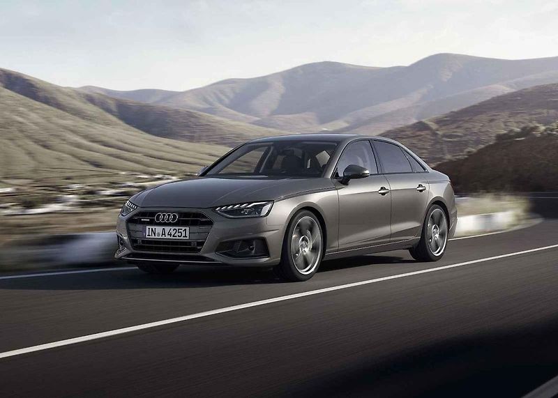 Audi ukázalo i novou verzi S4 Avant s naftovým motorem TDI