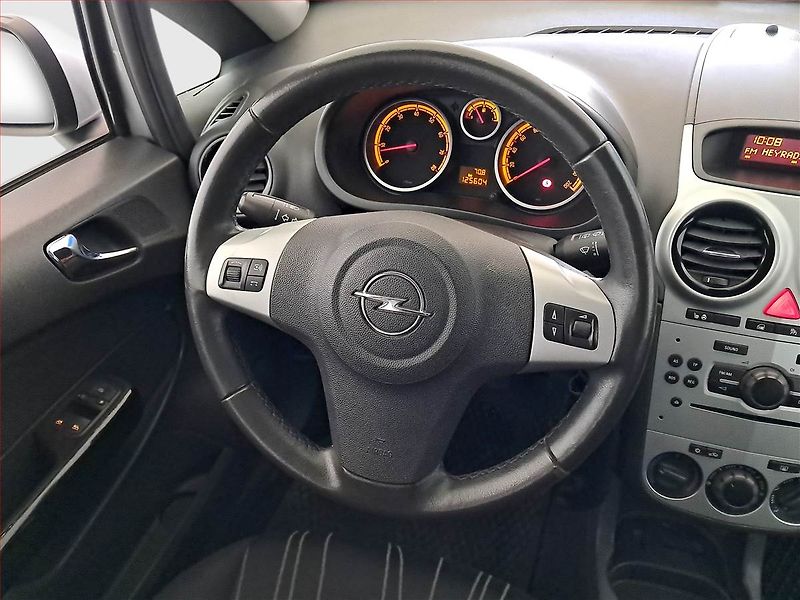 Opel Corsa (2009) 1.2, po STK, jezdí výborně - fotka 14 z 14