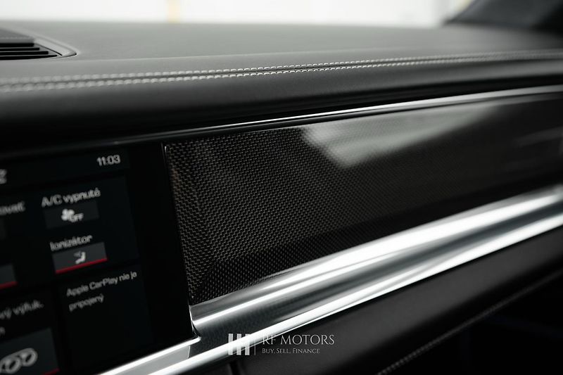 Porsche Panamera (2020) Turbo S E-Hybrid - fotka 39 z 55