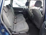 Ford S-MAX (2010) 2.0 TDCI, 120 kW, 7 míst - náhled 17