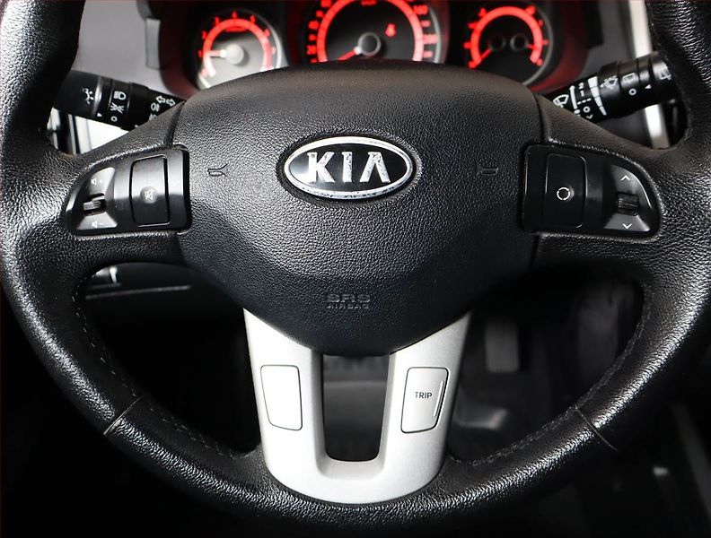 Kia Ceed (2011) 1.4 CVVT, nová STK, v provozu - fotka 16 z 16
