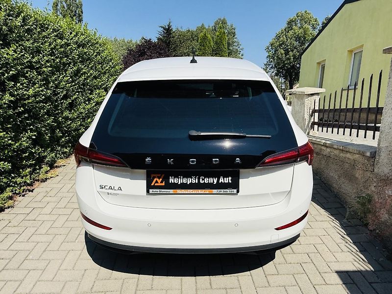 Škoda Scala (2021) 1,5TSi 110kW STYLE ACC Koup.ČR - fotka 15 z 19