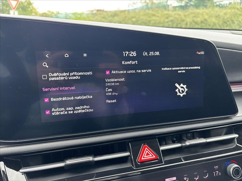 Kia e-Niro 0,0 Style ZÁRUKA 1.ČR SoH 99% - fotka 19 z 42