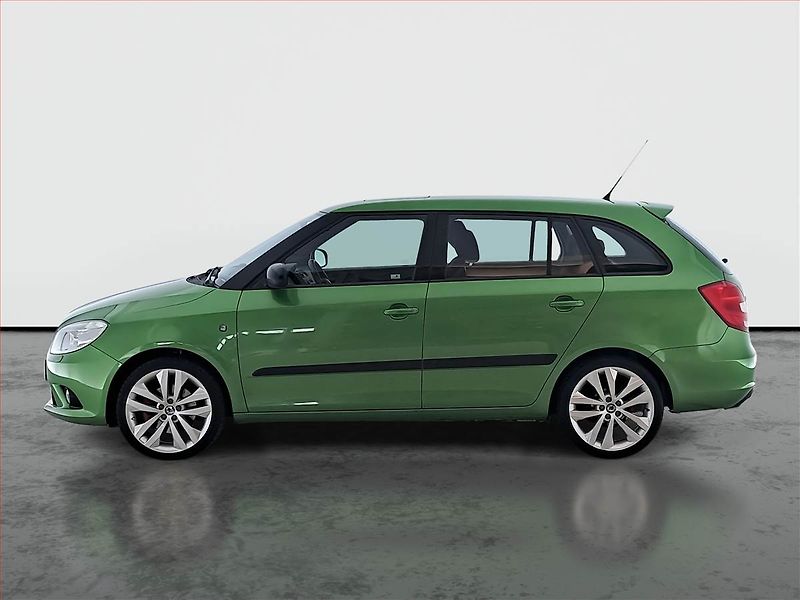 Škoda Fabia (2010) RS 1.4 TSI, Automat - fotka 3 z 16