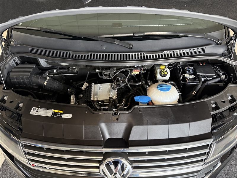 Volkswagen Caravelle 2,0 Long,110kW,4x4,po servisu - fotka 24 z 28