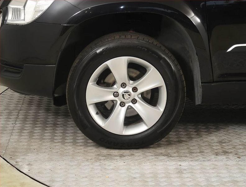 Škoda Yeti (2011) Ambition Plus 1.2 TSI - fotka 14 z 15