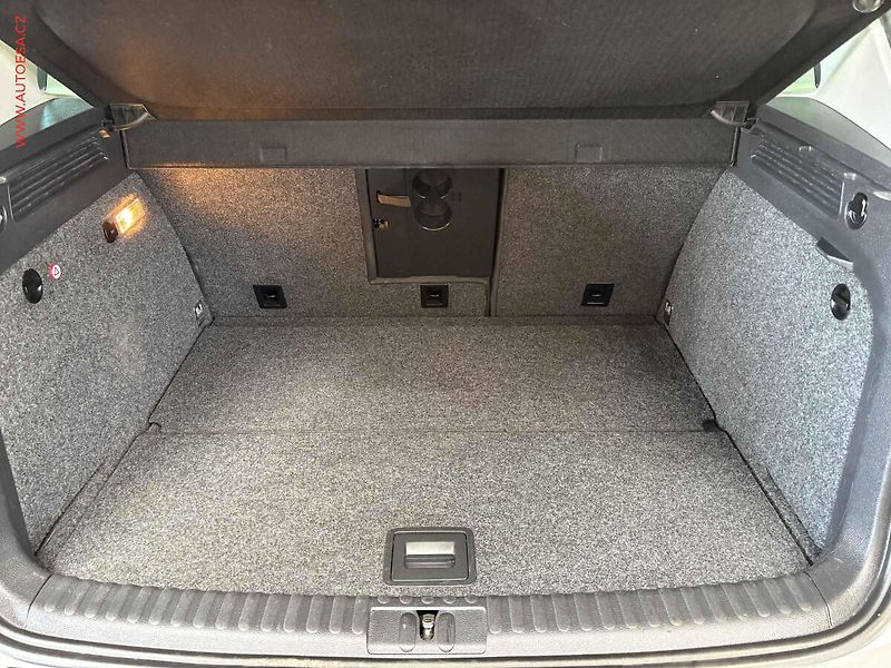 Volkswagen Tiguan (2013) 2.0 TDi, Sport&Style, TZ, - fotka 7 z 15