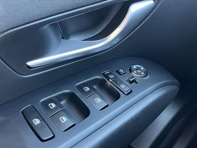 Hyundai Tucson (2022) 1.6 110kW, 4x4, ČR, 1.maj, Tov - fotka 18 z 21