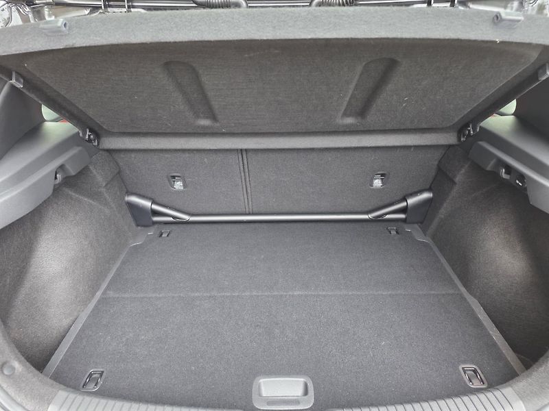 Hyundai i30 2.0-N-206kw-LIMIT EDICE 25ks - fotka 35 z 40